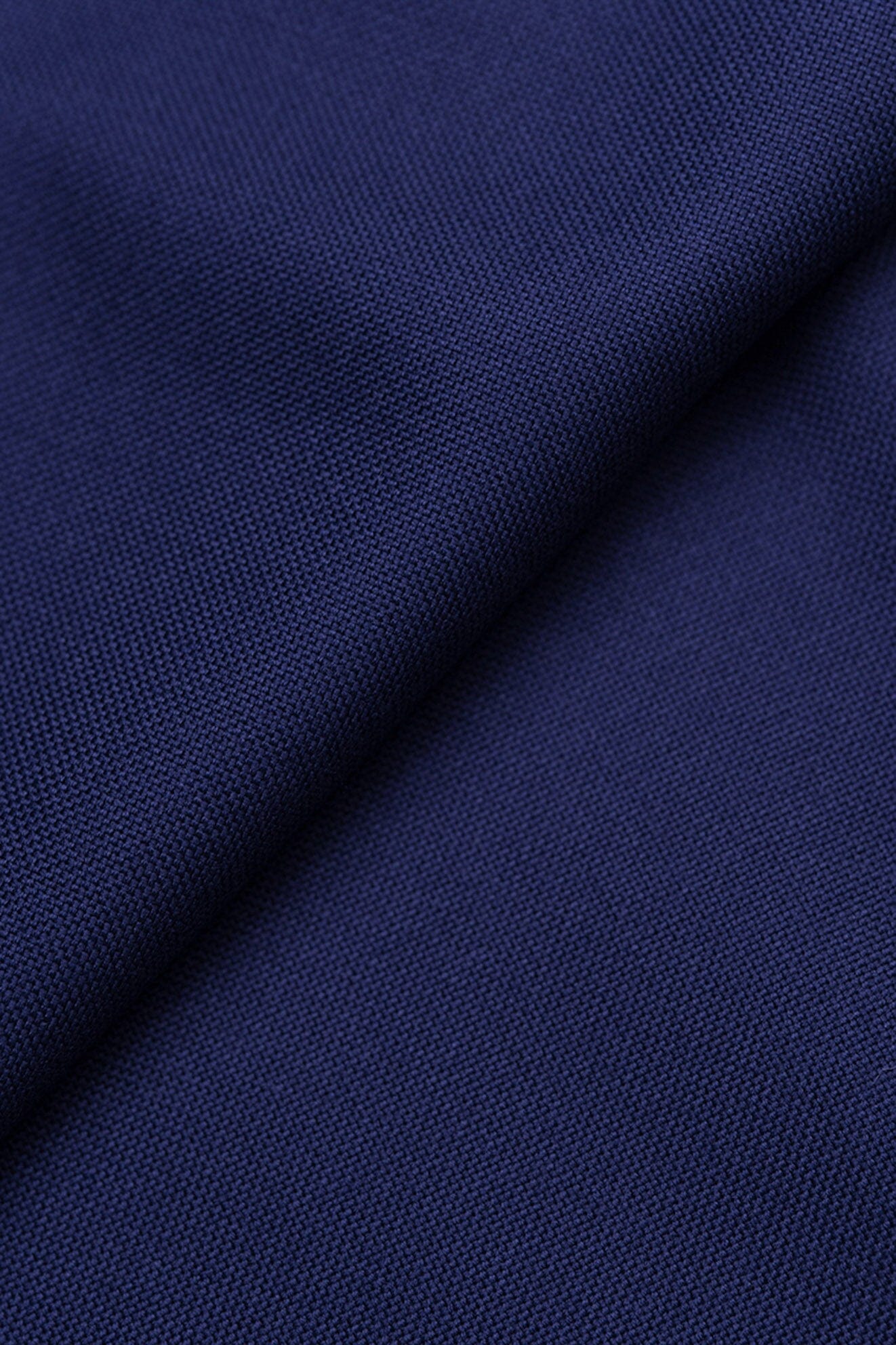 LaGondola Suit Fabric-Groves & Lindley GC50247 Groves & Lindley Blue 350g Plain Wool for Suits