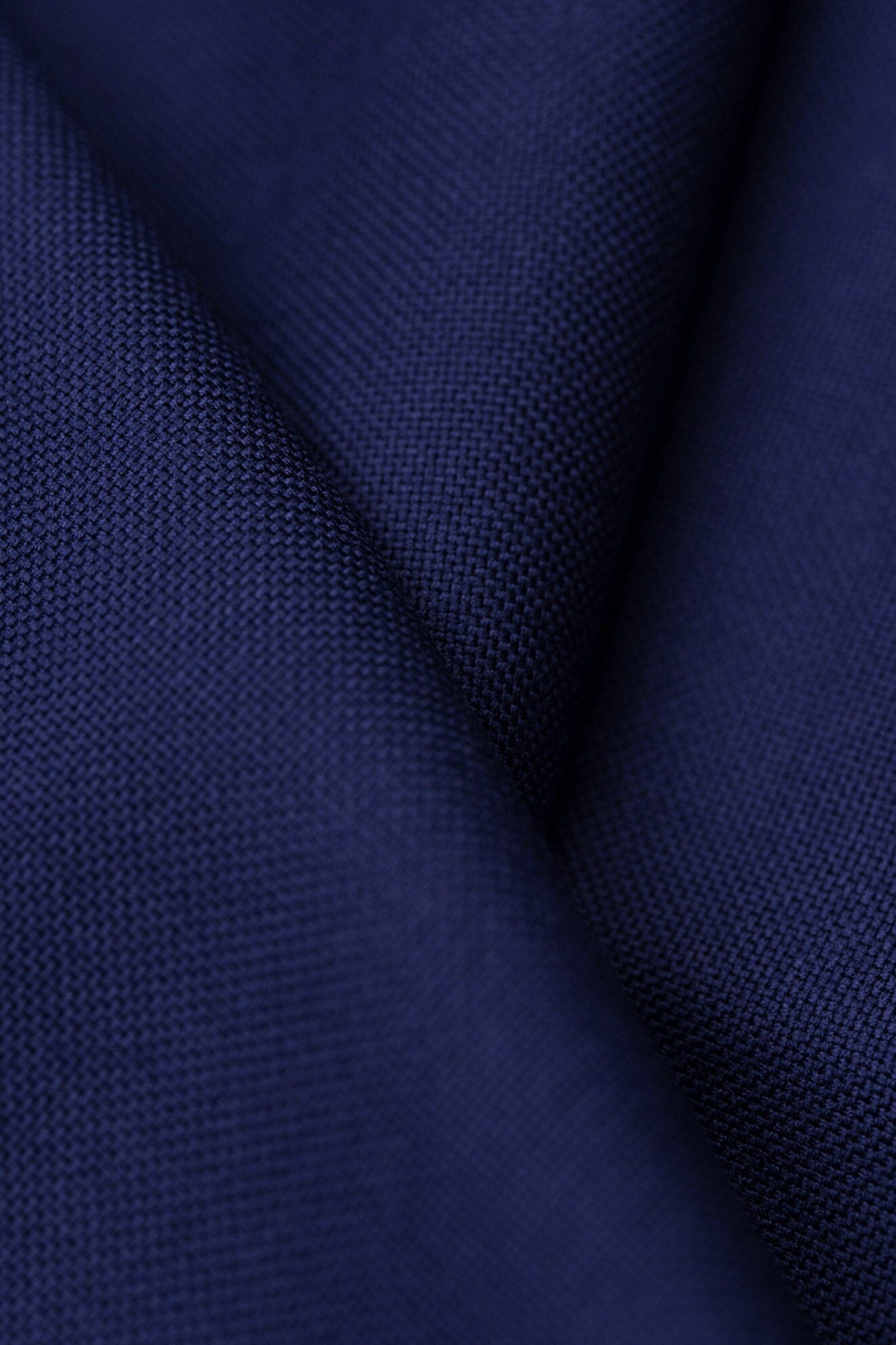 LaGondola Suit Fabric-Groves & Lindley GC50247 Groves & Lindley Blue 350g Plain Wool for Suits