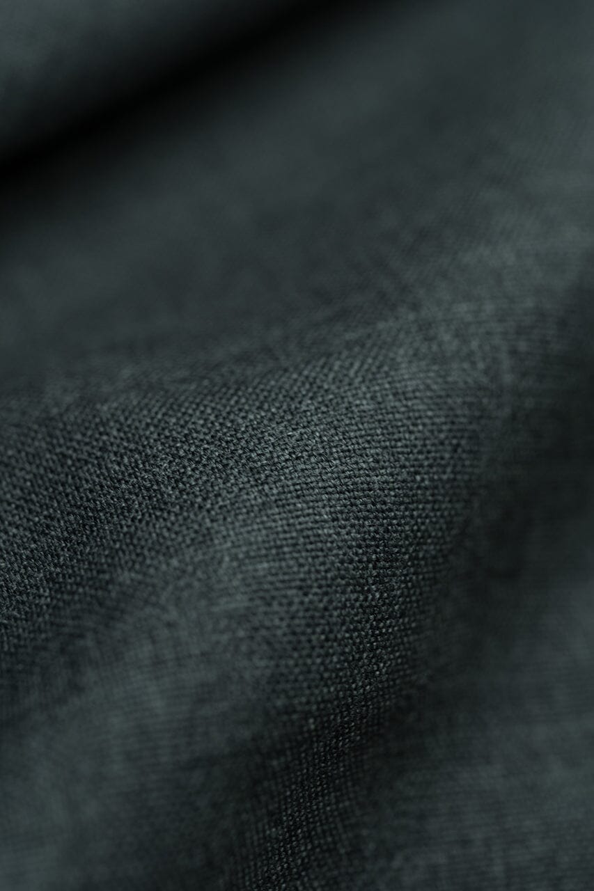 LaGondola Suit Fabric-Holland & Sherry GC50236 Holland & Sherry Dark Grey Crispaire for Suits