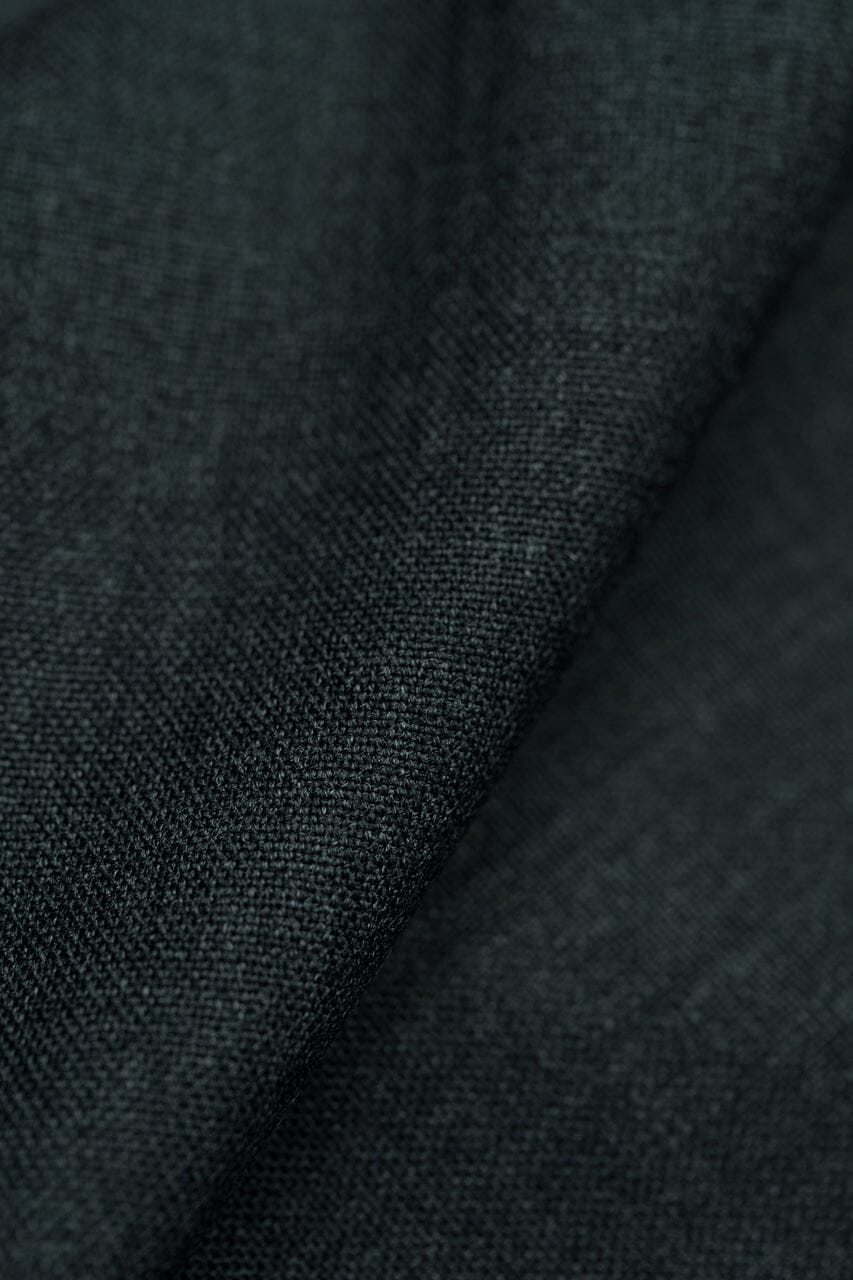 LaGondola Suit Fabric-Holland & Sherry GC50237 Holland & Sherry Charcoal Crispaire for Suits