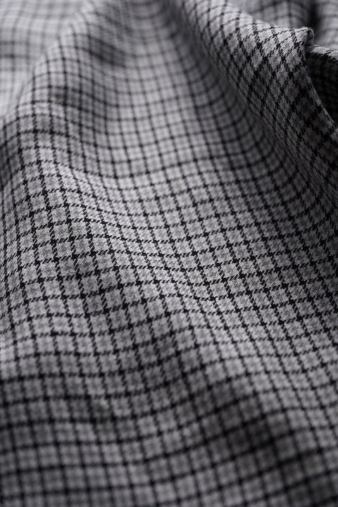 L3004 B&W Houndstooth Heavy Linen, 440g (Price per0.25m) TheKhakiClub Spence Bryson