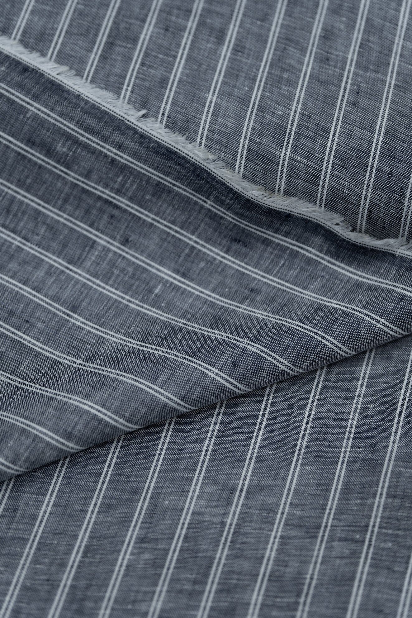 Shirt Fabrics-LaGondola Dark Navy Stripe Linen for Shirt