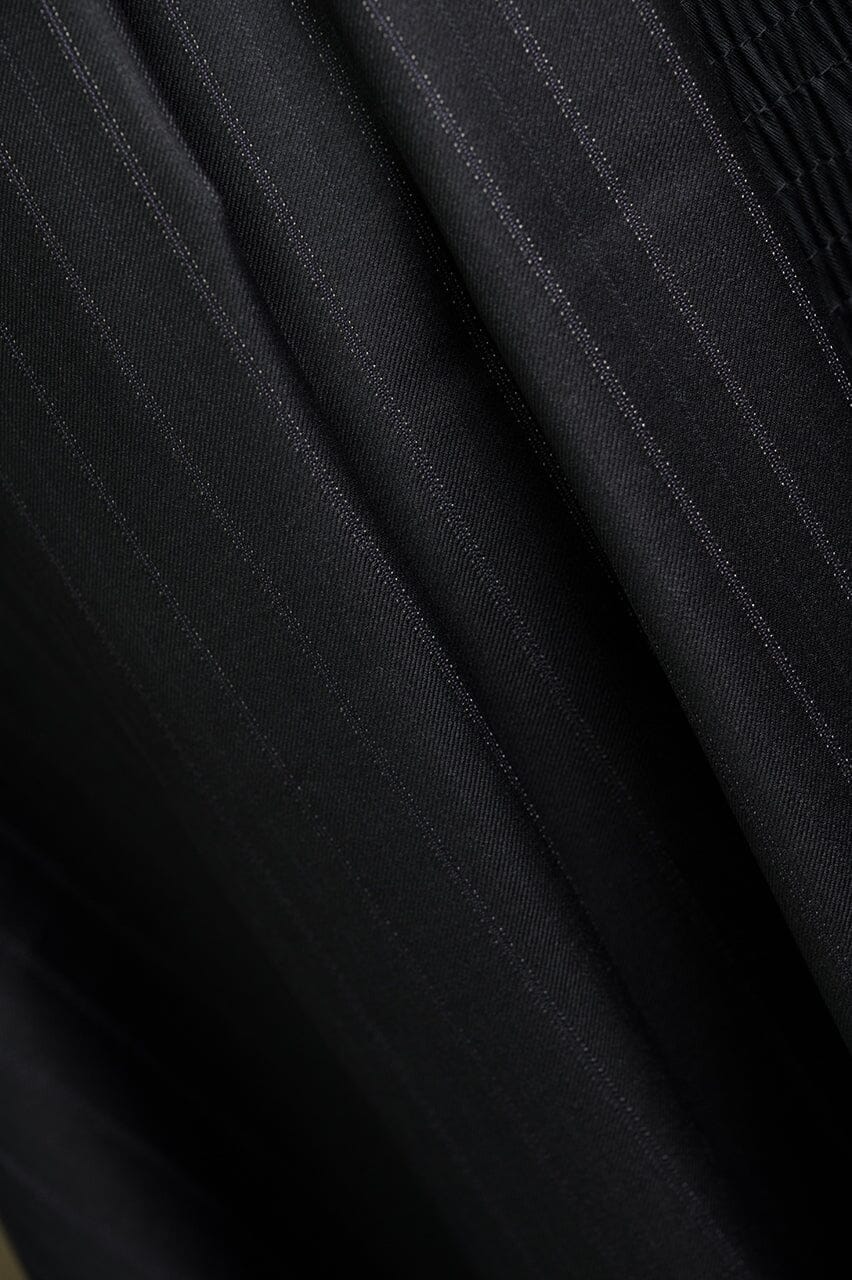 Vintage Suit Fabrics-Marzoni V23348 Maezoni Charcoal Stripe 16.5 Micron Wool Suiting -1.6m