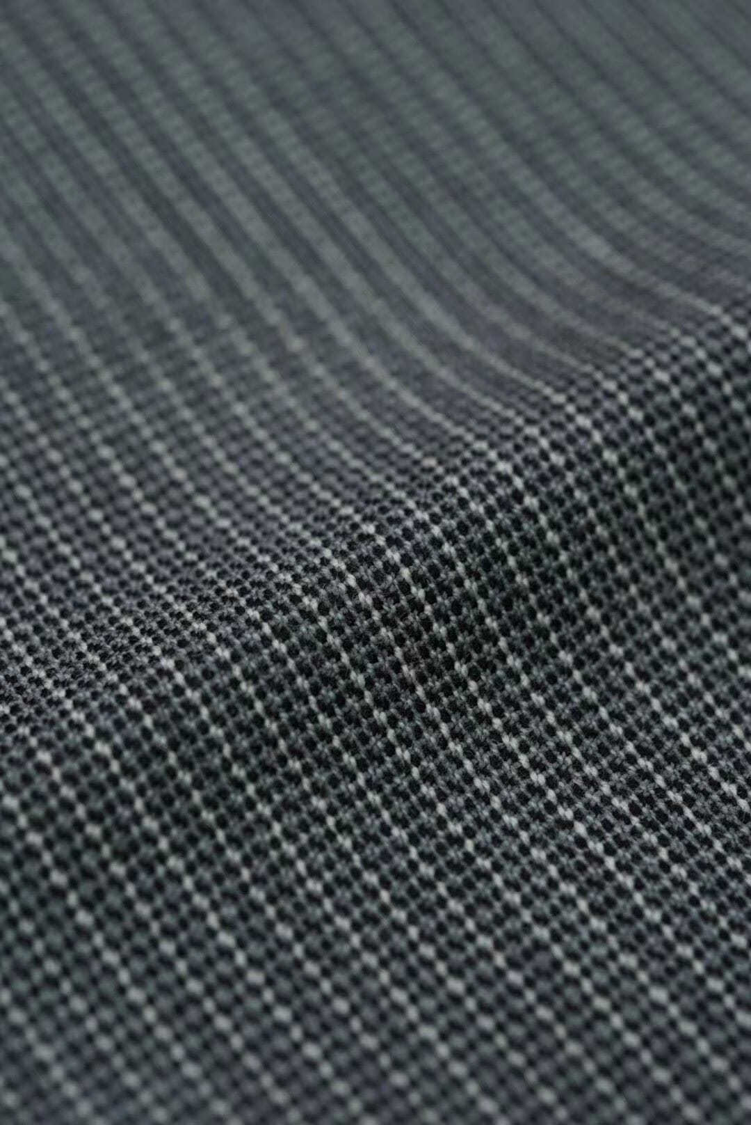 Vintage Suit Fabrics-Pelecia V20047 Silver Pinstripe Winter Wool-2.6m