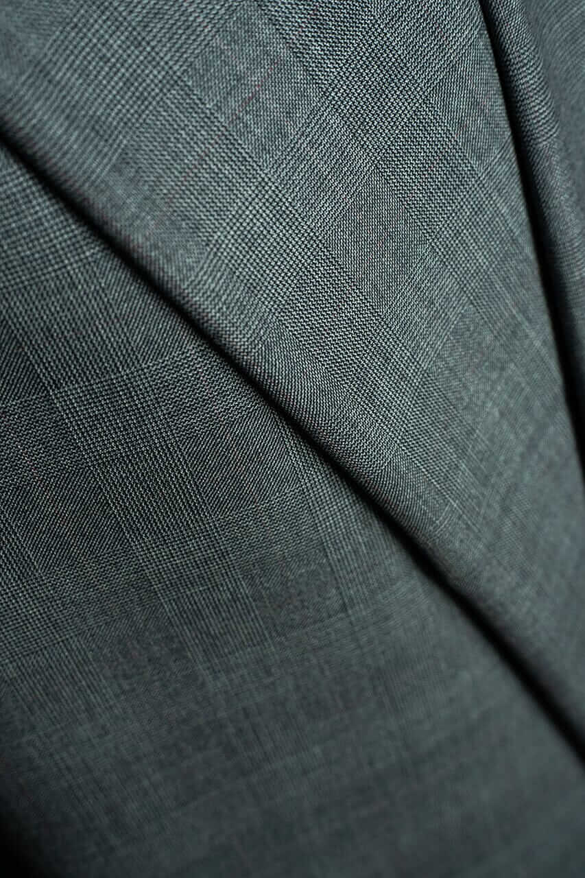 Unique & rare vintage suit fabrics for sartorial/bespoke, wide selection in our online fabric store.