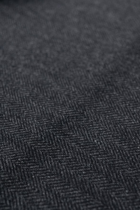 V20328 Gray Herringbone Pure Wool Jacketing -1.7m VINTAGE Vintage