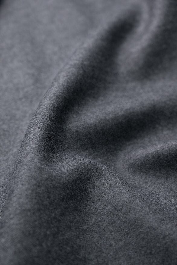 V20375 Dark Gray Wool & Cashmere -1.7m VINTAGE Vintage