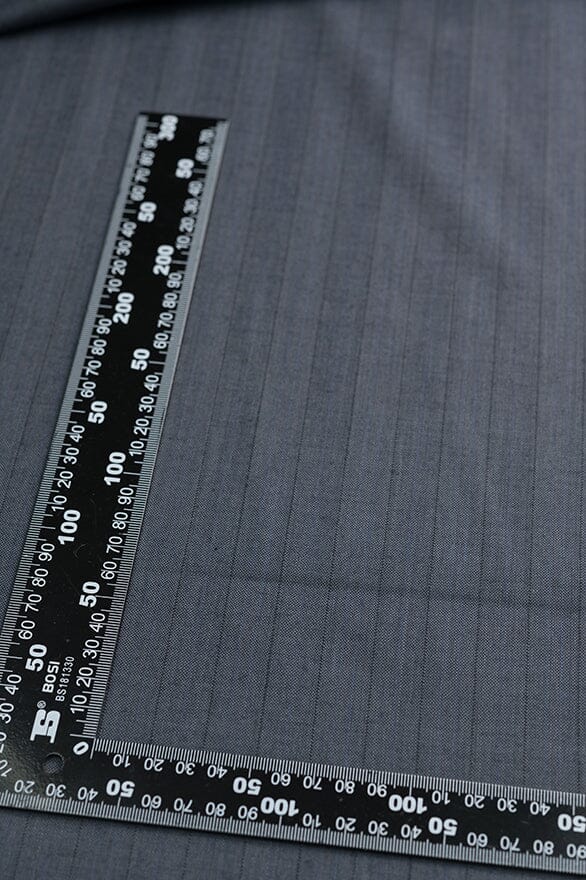 V20392 Silver Grey Stripe Suiting -3m VINTAGE Mario Capra