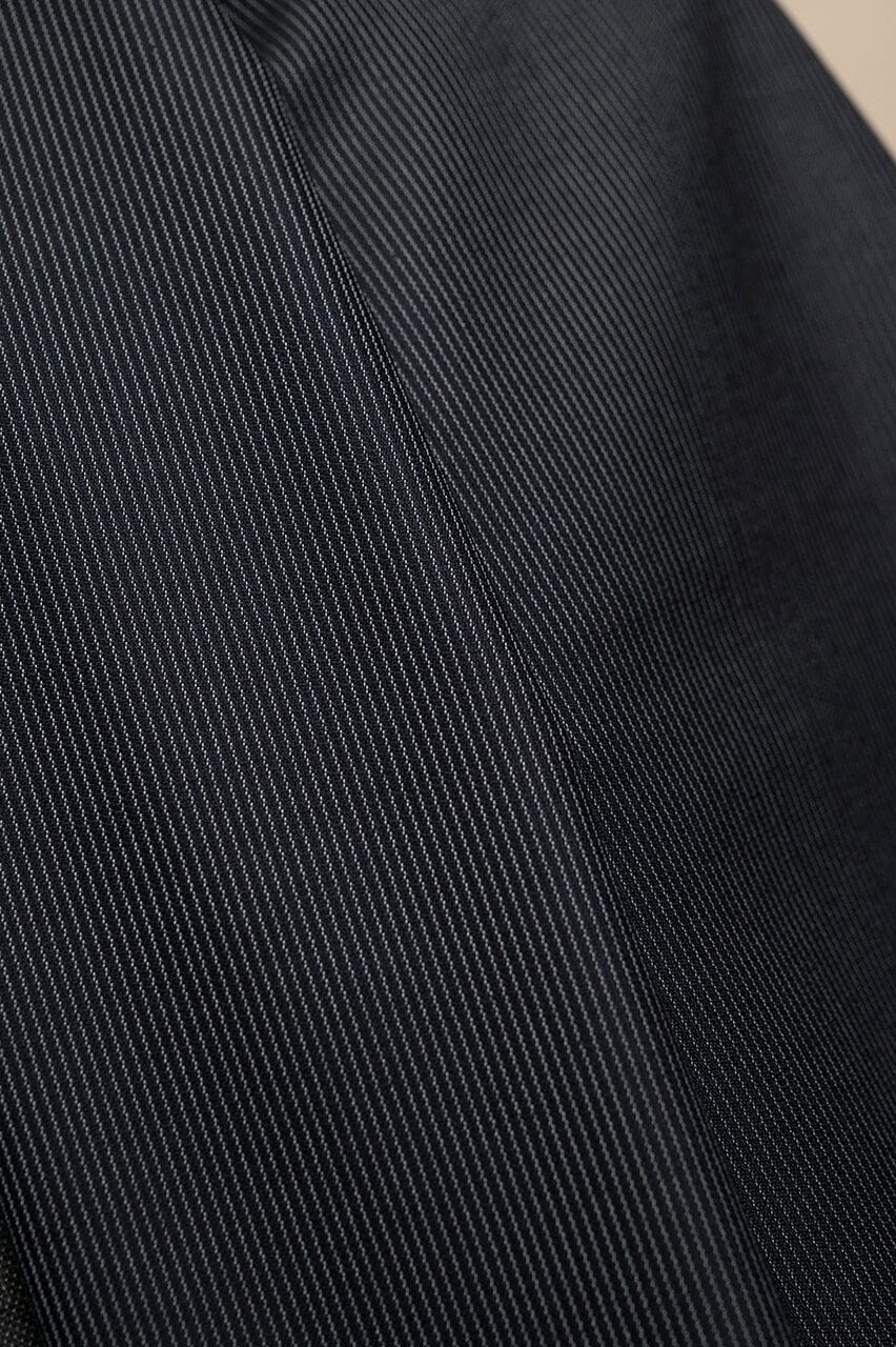 V20554 Barclays Navy Stripe 100's Wool Suiting -2.9m VINTAGE Vintage