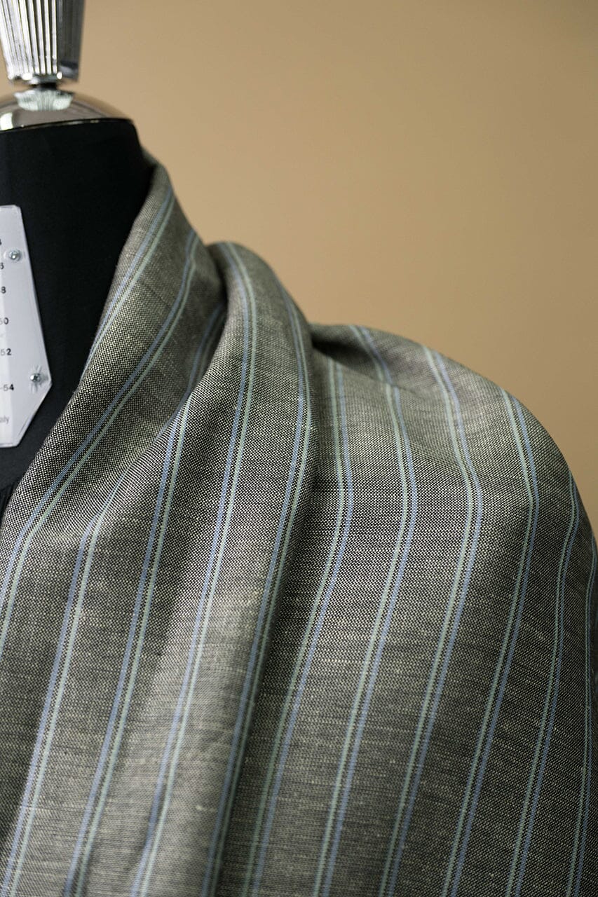 V23164 Grey Stripe Wool Silk Jacketing 1.9m VINTAGE Vintage