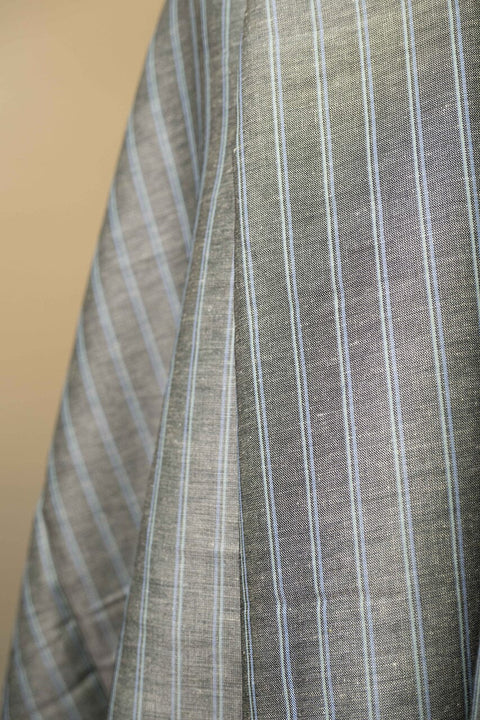 V23164 Grey Stripe Wool Silk Jacketing 1.9m VINTAGE Vintage