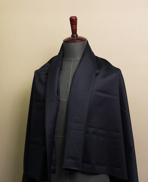 V23252 Dark Blue Plain 100's Wool Suiting -1.4m VINTAGE Vintage