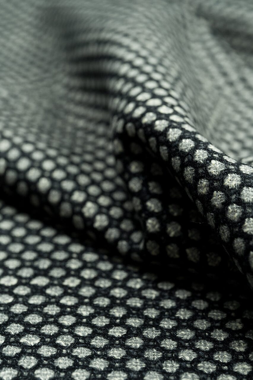 LaGondola Suit Fabric-VBC GC50315 VBC Wool Silk Jacketing-B&W L Birdeye