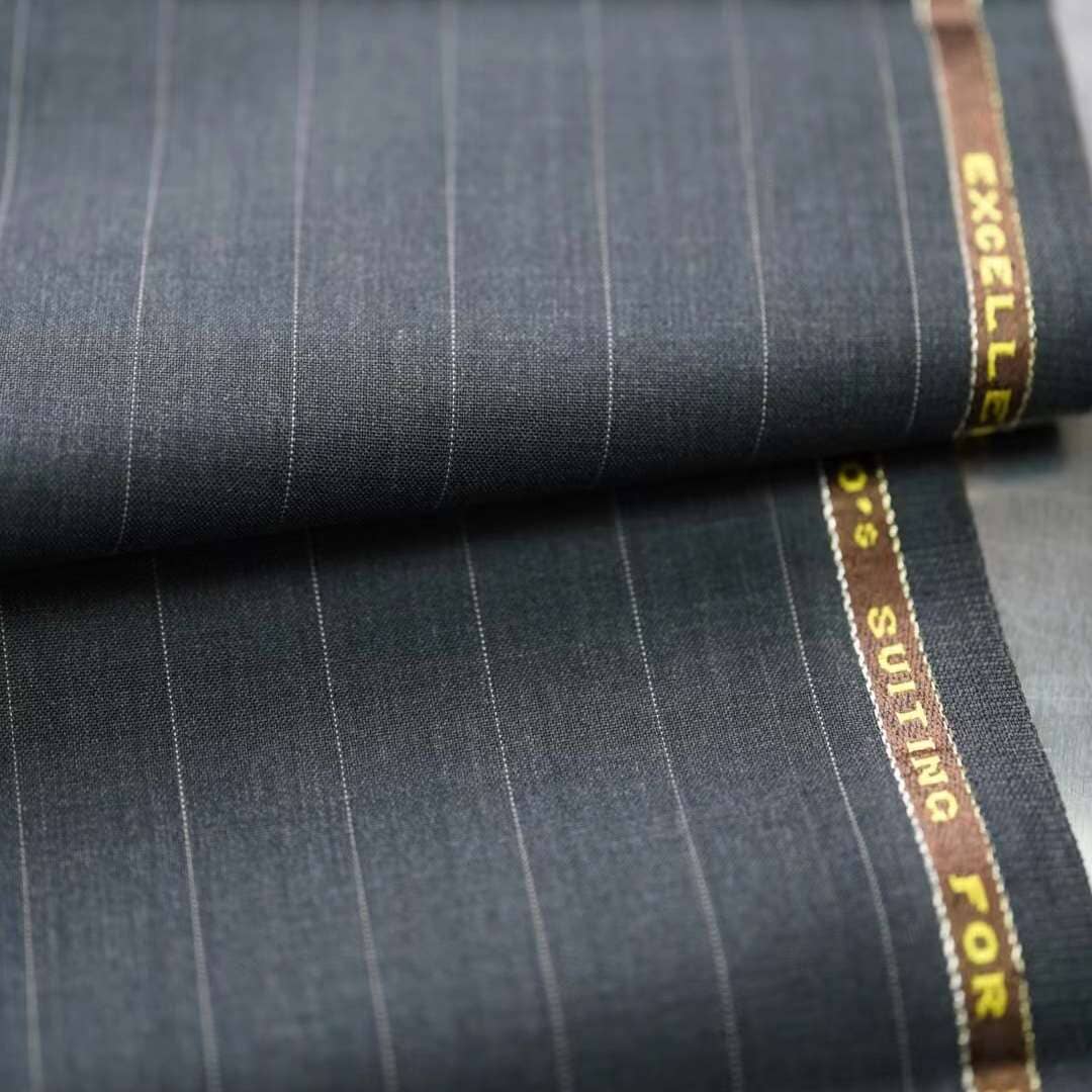 Vintage Suit Fabrics-Vintage V20023 Pinstripe Summer Cashmere Wool Suiting in Charcoal -3m
