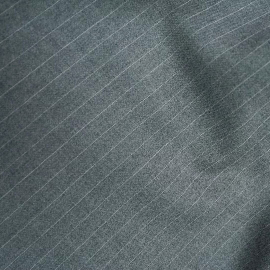Vintage Suit Fabrics-Vintage V20045 Grey Pinstripe Wool-2.5m