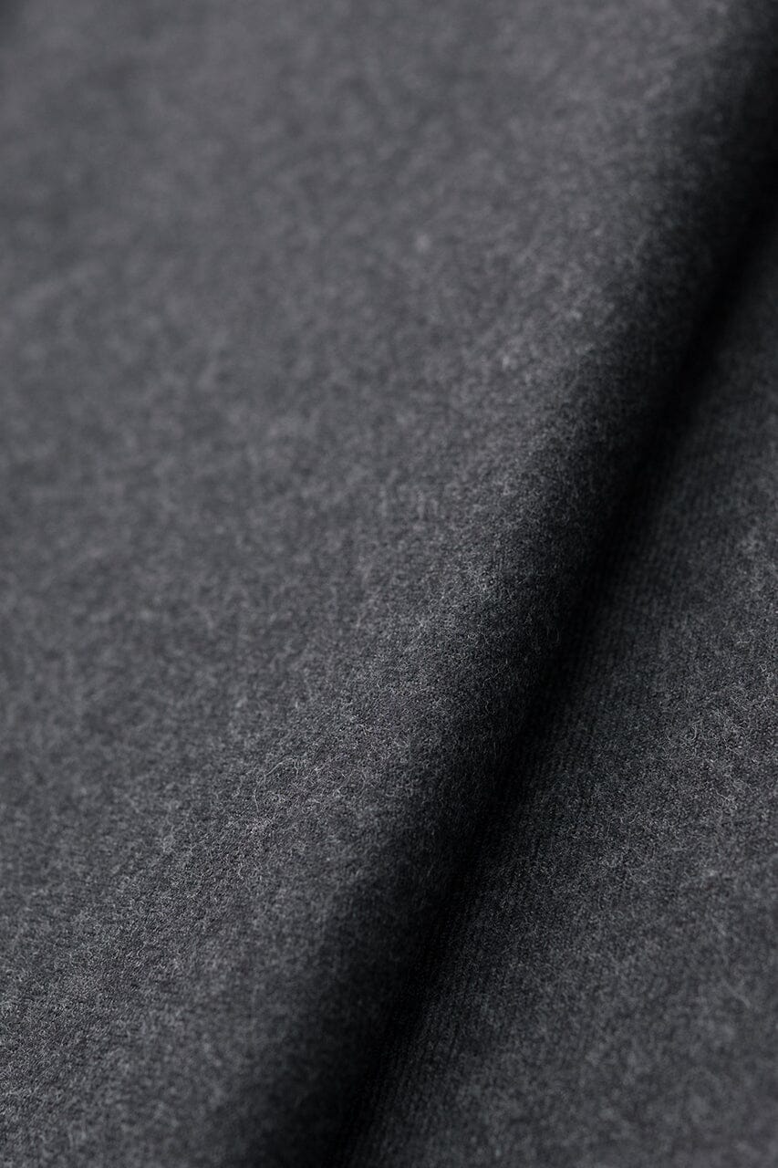 Vintage Suit Fabrics-Vintage V20568 Gray Plain Wool -3.25m