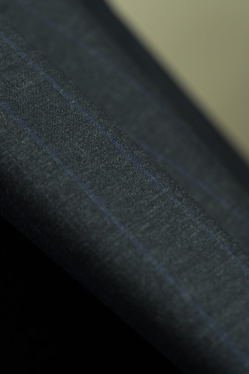 Vintage Suit Fabrics-Vintage V23010 Charcoal Stripe Wool Suiting -1.6m