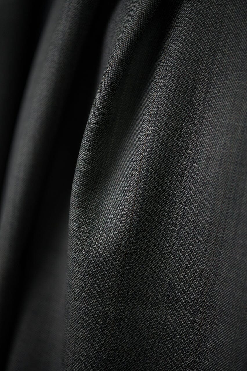 Vintage Suit Fabrics-Vintage V23160 Grey Herringbone 120's Wool Suiting -2.6m