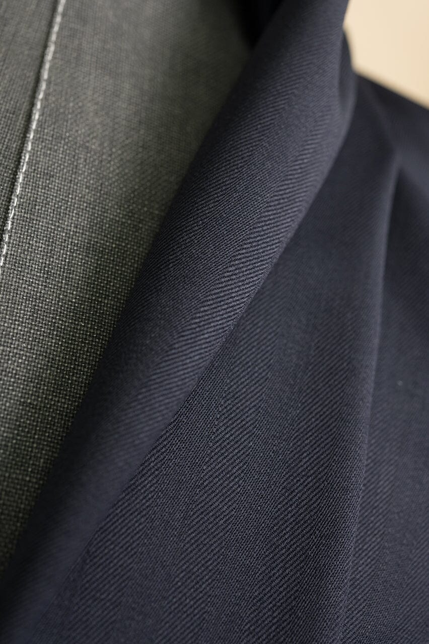 Vintage Suit Fabrics-Vintage V23292 Dark Navy Herringbone Wool Suiting -3m