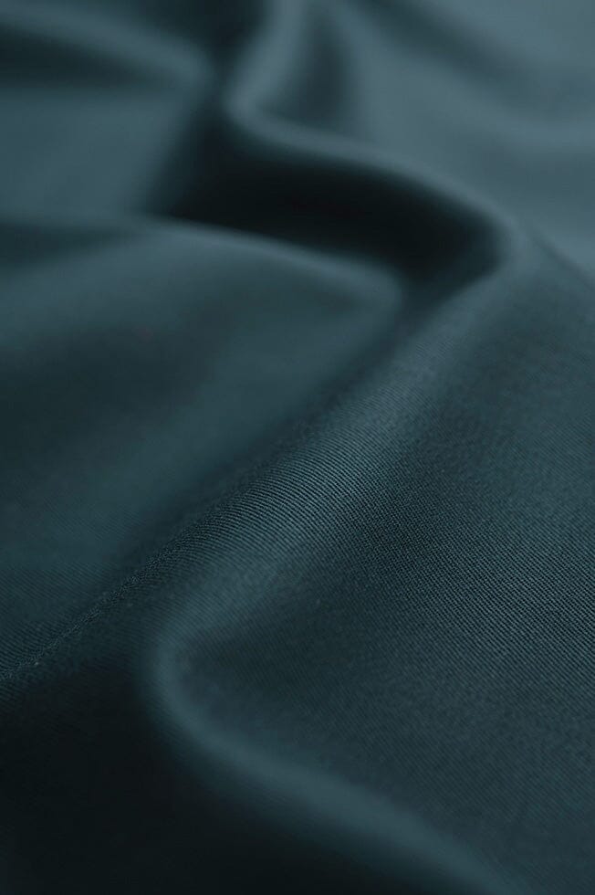 V259 Dark Green Gaberdine (Price per 0.25m) Vintage Suit Fabrics Vintage
